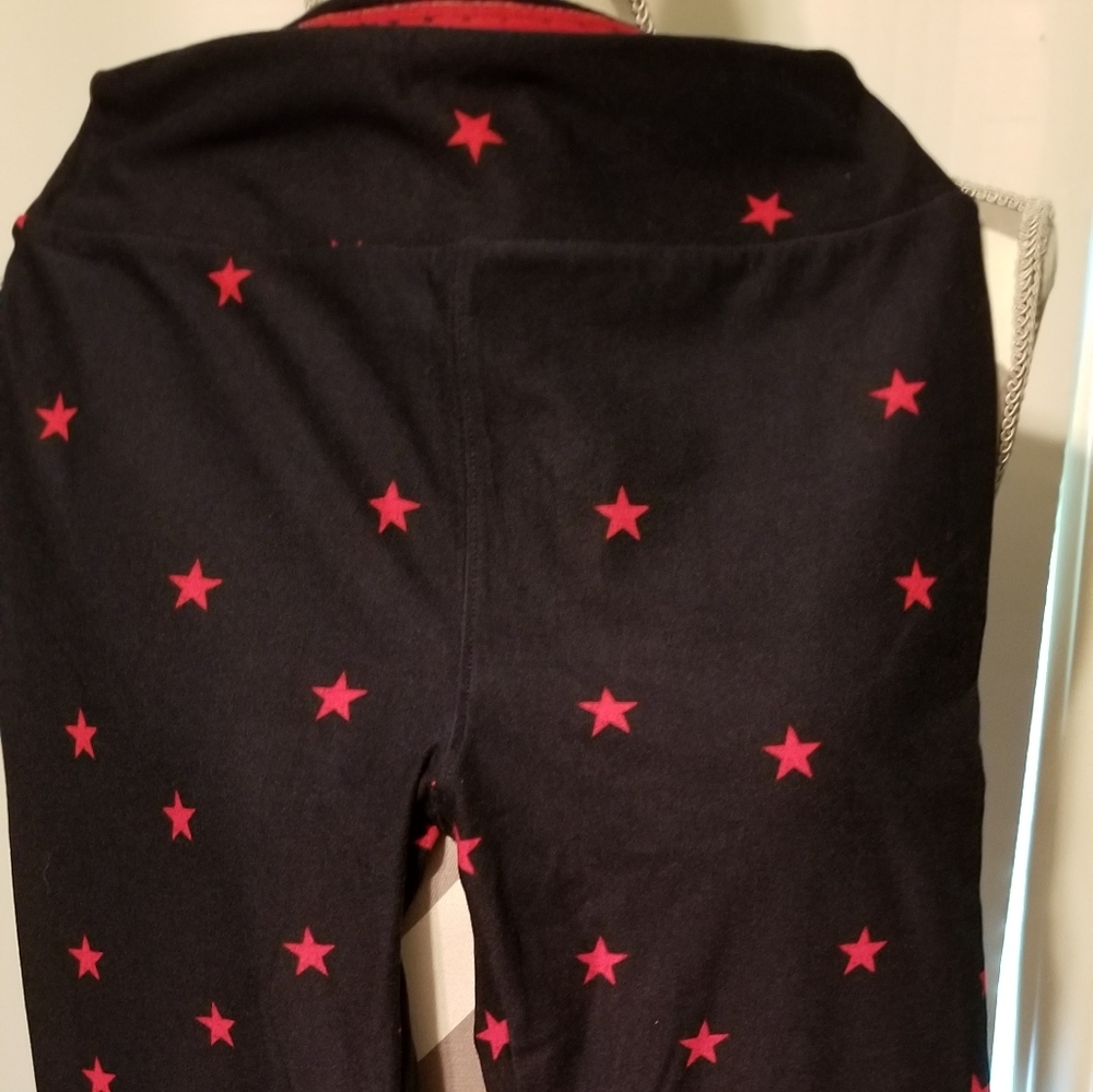 NWT LULAROE OS AMERICANA LEGGINGS DIPPED